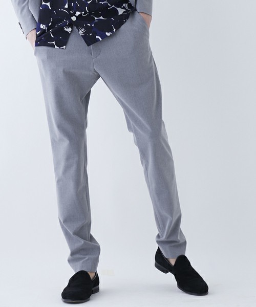 STUDIOUS（ステュディオス）の「【STUDIOUS】マルチストレッチテーパードスラックス（スラックス・メンズ・グレー/ダークグリーン/ブラック・2/1/3）」の3枚目の写真