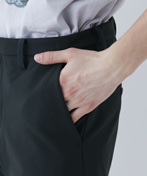 STUDIOUS（ステュディオス）の「【STUDIOUS】マルチストレッチテーパードスラックス（スラックス・メンズ・グレー/ダークグリーン/ブラック・2/1/3）」の8枚目の写真