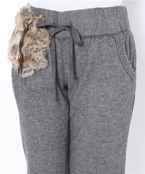 goa（ゴア）の「ファー付ナチュラルバギーパンツ（その他パンツ・レディース・ブラック/モカ/ベージュ・FREE）」の7枚目の写真