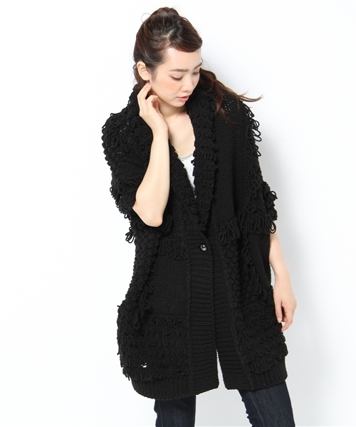 And A（アンドエー）の「アシンメループニットカーディガン（カーディガン/ボレロ・レディース・ブラック/グレー/エンジ・38）」の2枚目の写真