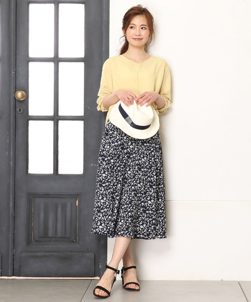 un dix cors（アンディコール）の「単色花柄ギャザースカート（スカート・レディース・ネイビー/オフホワイト・ﾌﾘ-）」の6枚目の写真