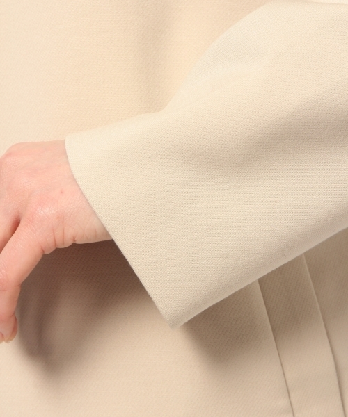 GLOBAL WORK（グローバルワーク）の「【DRESS】Wクロスノーカラーコート/778918（ノーカラージャケット・レディース・ベージュ/ライトピンク・LARGE/MEDIUM）」の11枚目の写真