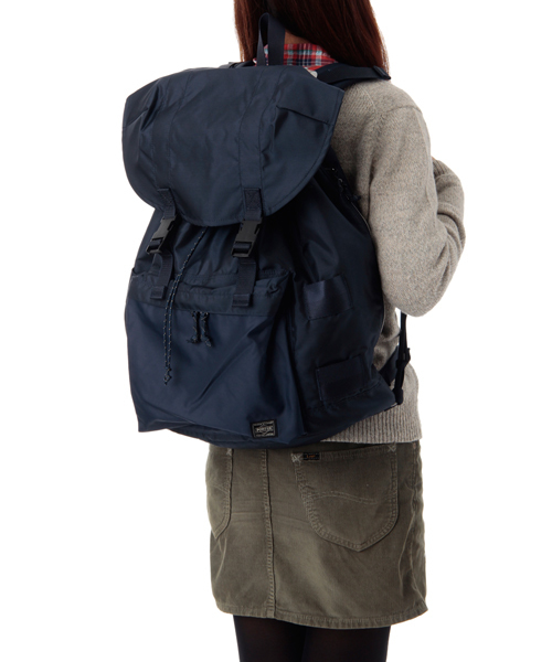 PORTER（ポーター）の「PORTER FORCE RUCKSACK <B印 YOSHIDA SELECT>（バックパック/リュック・メンズ・ブラック/オリーブ/ネイビー・ONE SIZE）」の21枚目の写真
