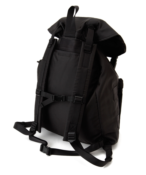 PORTER（ポーター）の「PORTER FORCE RUCKSACK <B印 YOSHIDA SELECT>（バックパック/リュック・メンズ・ブラック/オリーブ/ネイビー・ONE SIZE）」の6枚目の写真