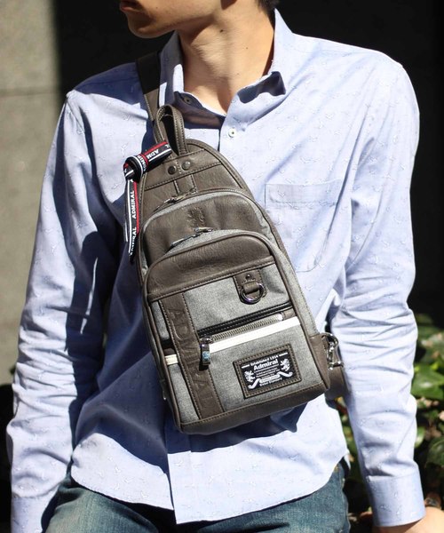 MEN'S BIGI(メンズビギ)の「【admiral<アドミラル>】ボディバッグ(ボディバッグ/ウエストポーチ・メンズ・ブラック/ネイビー/グレー・FREE)」の2枚目の写真