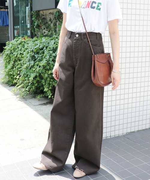 SLOBE IENA（スローブイエナ）の「RED CARD×SLOBE別注Glory COパンツ◆（その他パンツ・レディース・ブラウン/カーキ・24/25/26）」の2枚目の写真