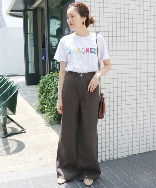 SLOBE IENA（スローブイエナ）の「RED CARD×SLOBE別注Glory COパンツ◆（その他パンツ・レディース・ブラウン/カーキ・24/25/26）」の3枚目の写真