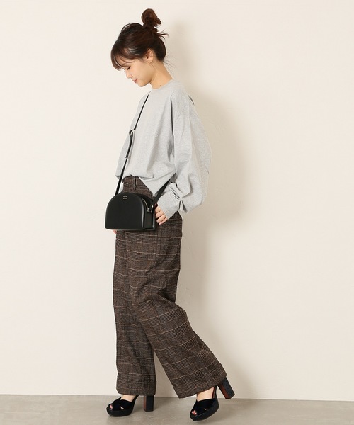 JOURNAL STANDARD（ジャーナルスタンダード）の「スウェットシャツ◆（Tシャツ/カットソー・レディース・ホワイト/ブラック/グレー/ベージュ・FREE）」の15枚目の写真