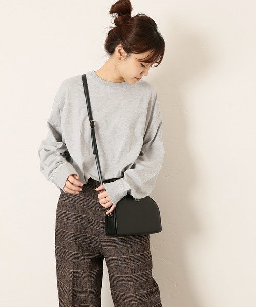 JOURNAL STANDARD（ジャーナルスタンダード）の「スウェットシャツ◆（Tシャツ/カットソー・レディース・ホワイト/ブラック/グレー/ベージュ・FREE）」の16枚目の写真