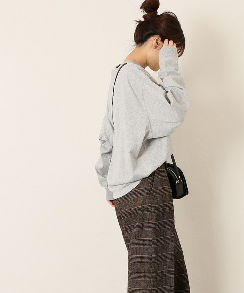 JOURNAL STANDARD（ジャーナルスタンダード）の「スウェットシャツ◆（Tシャツ/カットソー・レディース・ホワイト/ブラック/グレー/ベージュ・FREE）」の18枚目の写真