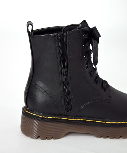 w closet（ダブルクローゼット）の「厚底レースアップブーツ_（ブーツ・レディース・ブラック/その他・M/L）」の8枚目の写真