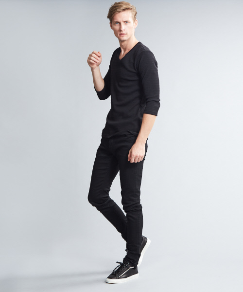 5351 POUR LES HOMMES(ゴーサンゴーイチプールオム)の「ベアハニカムUネックカットソー(Tシャツ/カットソー・メンズ・ホワイト/ホワイト系その他/ブラック・44/46/48/50)」の20枚目の写真