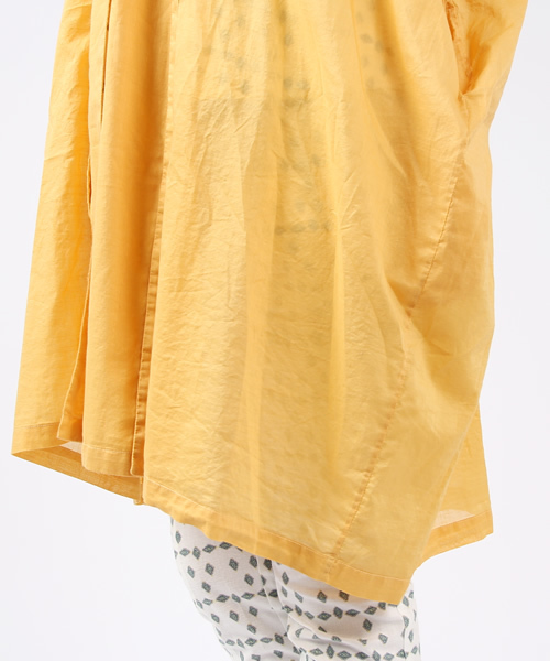 ARCHI（アーキ）の「HOJA LONG SHIRT JACKET（ワンピース・レディース・ライトブルー/ブラック/イエロー・SMALL/MEDIUM）」の12枚目の写真