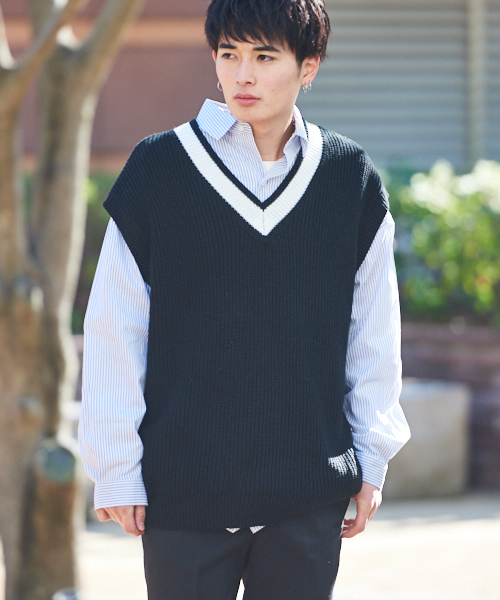 kutir（クティール）の「Vネックチルデンニットベスト（Tシャツ/カットソー・メンズ・ブラック/ベージュ・MEDIUM/LARGE）」の8枚目の写真