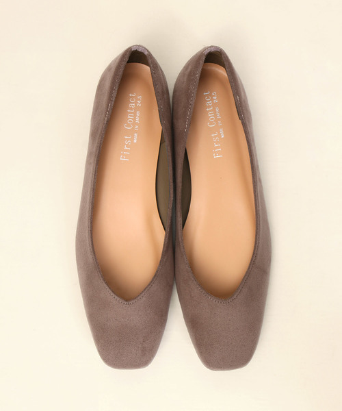 Fashion Letter（ファッションレター）の「Vカット スクエアトゥフラットシューズ（パンプス・レディース・ブラック/シルバー/ダークグレー/ブラック系その他/チャコール/ホワイト/グレイッシュベージュ/エンジ/レオパード/ブラック系その他2/グレー系その他2/その他/グレー系その他・22.5cm/23.5cm/24.5cm/23.0cm/24.0cm/22.0cm）」の16枚目の写真