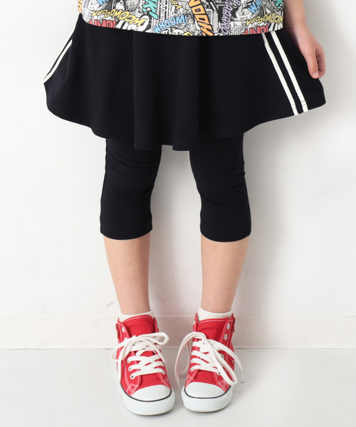 devirock（デビロック）の「ポケット付きライン入り6分丈スカッツ（スカート・キッズ・ブラック系その他/ブラック系その他2/ブルー系その他/ブルー系その他2・100cm/150cm/80ｃｍ/95cm/140cm/120cm/90cm/160cm/130cm/110cm）」の2枚目の写真