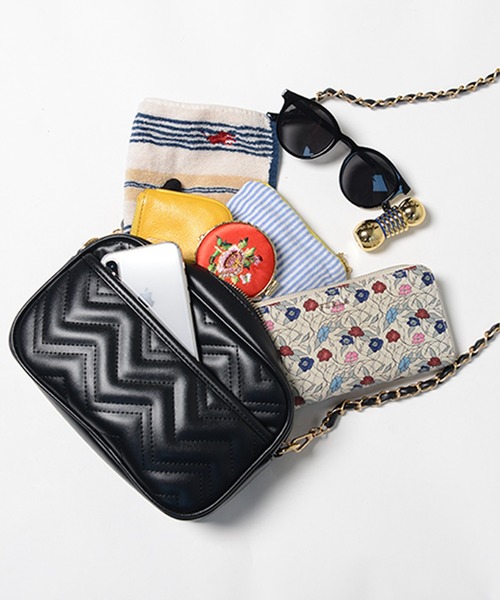 残りわずか❤CHANEL❤ブラック キルティング ミニバッグ チェーンショルダー CHANEL シャネル CHAIN WALLET BAG チェーンウォレット