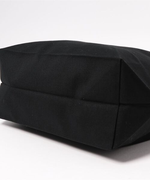 United Athle（ユナイテッドアスレ）の「【 UNITED ATHLE / ユナイテッドアスレ 】 antique andico ロゴ レギュラー キャンバス トート (Mサイズ)（トートバッグ・レディース・ネイビー/グレー/ブラック/ホワイト/ブラック系その他/ホワイト×ブラック/ホワイト×ネイビー/ホワイト×グレー/ホワイト系その他/グリーン/ピンクベージュ/パープル/ベージュ・FREE）」の15枚目の写真