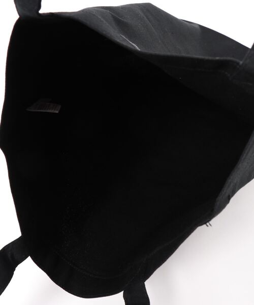 United Athle（ユナイテッドアスレ）の「【 UNITED ATHLE / ユナイテッドアスレ 】 antique andico ロゴ レギュラー キャンバス トート (Mサイズ)（トートバッグ・レディース・ネイビー/グレー/ブラック/ホワイト/ブラック系その他/ホワイト×ブラック/ホワイト×ネイビー/ホワイト×グレー/ホワイト系その他/グリーン/ピンクベージュ/パープル/ベージュ・FREE）」の14枚目の写真