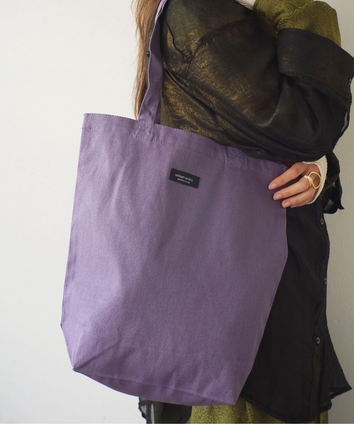 United Athle（ユナイテッドアスレ）の「【 UNITED ATHLE / ユナイテッドアスレ 】 antique andico ロゴ レギュラー キャンバス トート (Mサイズ)（トートバッグ・レディース・ネイビー/グレー/ブラック/ホワイト/ブラック系その他/ホワイト×ブラック/ホワイト×ネイビー/ホワイト×グレー/ホワイト系その他/グリーン/ピンクベージュ/パープル/ベージュ・FREE）」の12枚目の写真