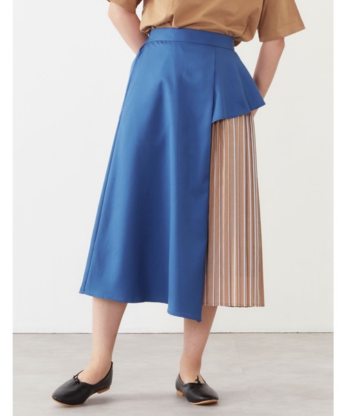 POU DOU DOU（プードゥドゥ）の「サイドぺプラムプリーツスカート（スカート・レディース・ベージュ/ネイビー/ブルー・3）」の20枚目の写真