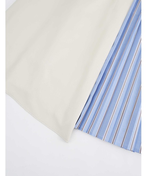 POU DOU DOU（プードゥドゥ）の「サイドぺプラムプリーツスカート（スカート・レディース・ベージュ/ネイビー/ブルー・3）」の6枚目の写真