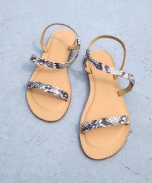 レザーストラップサンダル