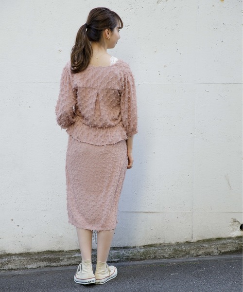 flower(フラワー)の「フェザーフリンジトップ(シャツ/ブラウス・レディース・ピンク/アイボリー・FREE)」の15枚目の写真