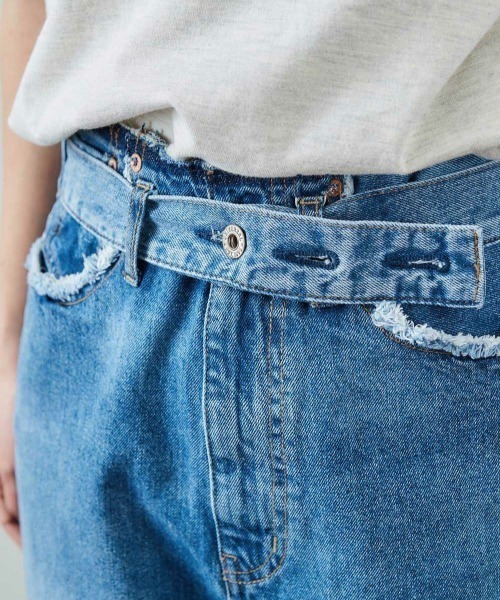 cepo（セポ）の「デニム【ＲＥ】スリットレギュラーストレート（デニムパンツ・レディース・インディゴブルー/ライトインディゴブルー・S/M）」の13枚目の写真