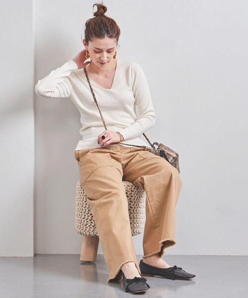 UNITED ARROWS（ユナイテッドアローズ）の「UBCB C/SI FULL/N Vネック ニット（ニット/セーター・レディース・オフホワイト/ダークグレー/ロイヤルブルー・フリー）」の7枚目の写真