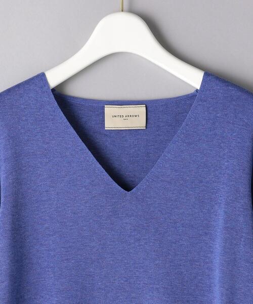 UNITED ARROWS（ユナイテッドアローズ）の「UBCB C/SI FULL/N Vネック ニット（ニット/セーター・レディース・オフホワイト/ダークグレー/ロイヤルブルー・フリー）」の15枚目の写真