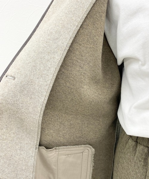 archives（アルシーヴ）の「ダブルフェイスパイピングコート（ノーカラーコート・レディース・ベージュ/アイボリー/モカ・MEDIUM）」の10枚目の写真