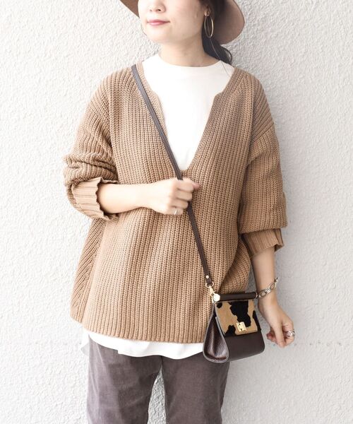 SHIPS（シップス）の「【WEB限定】〈手洗い可能〉スキッパーニット×ロンTセット◇（ニット/セーター・レディース・ブラック/ベージュ/オフホワイト/ブルー/オレンジ・ONE SIZE）」の16枚目の写真