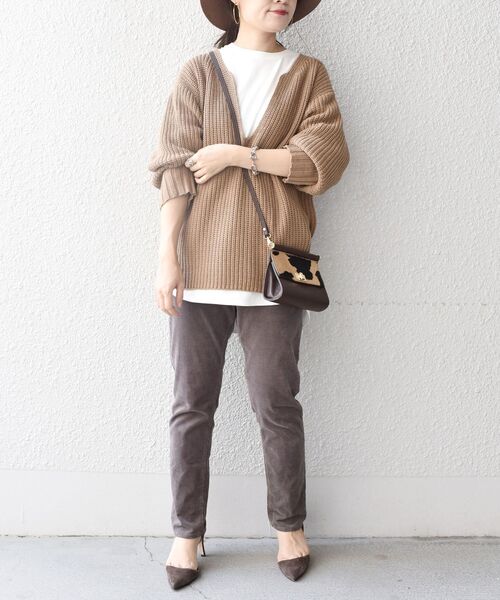 SHIPS（シップス）の「【WEB限定】〈手洗い可能〉スキッパーニット×ロンTセット◇（ニット/セーター・レディース・ブラック/ベージュ/オフホワイト/ブルー/オレンジ・ONE SIZE）」の13枚目の写真