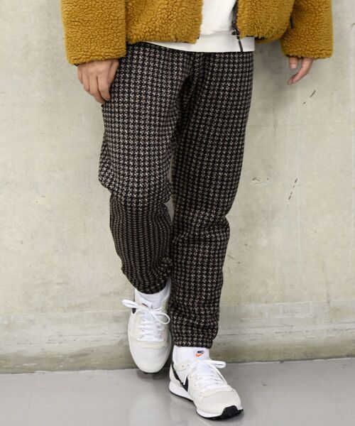 SHIPS（シップス）の「【WEB限定】SHIPS: ストレッチ ジョガー フリース パンツ 20FW（その他パンツ・メンズ・ブラック/チャコールグレー/ブラウン/ネイビー・S/M/L/XL/XXL）」の9枚目の写真