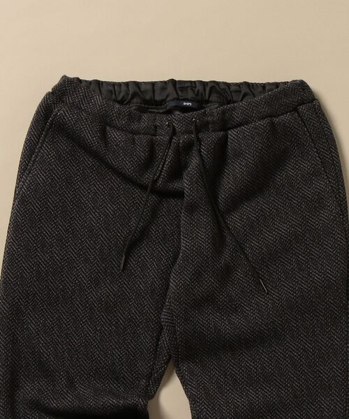 SHIPS（シップス）の「【WEB限定】SHIPS: ストレッチ ジョガー フリース パンツ 20FW（その他パンツ・メンズ・ブラック/チャコールグレー/ブラウン/ネイビー・S/M/L/XL/XXL）」の11枚目の写真