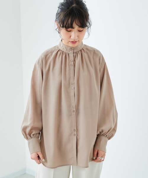 cepo（セポ）の「パイピングスタンドネックブラウス（シャツ/ブラウス・レディース・ベージュ/オフホワイト/サックスブルー・M）」の2枚目の写真