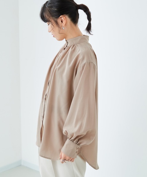 cepo（セポ）の「パイピングスタンドネックブラウス（シャツ/ブラウス・レディース・ベージュ/オフホワイト/サックスブルー・M）」の10枚目の写真