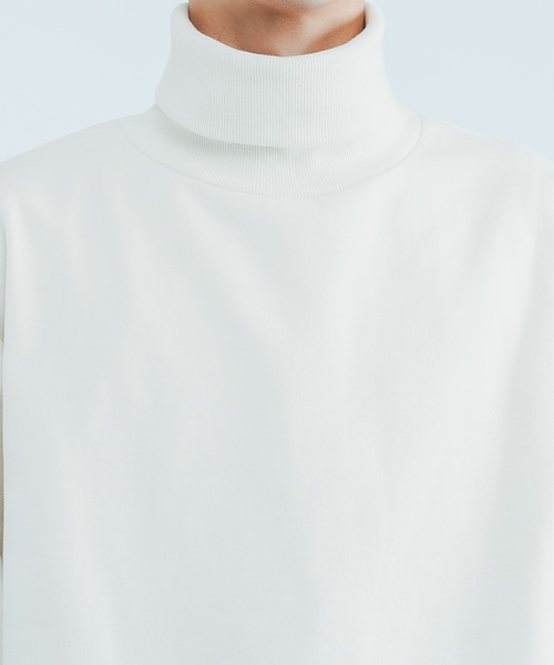 epnok（エプノック）の「タートルネックスウェットシャツ（スウェット・メンズ・オフホワイト/オレンジ/ブルー・MEDIUM/LARGE）」の11枚目の写真