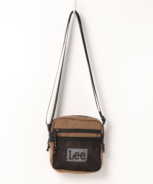 Lee(リー)の「【LEE/リー】撥水スクエアショルダーバッグ ブランドロゴ(ショルダーバッグ・レディース・チャコールグレー/ブラック/ダークベージュ・FREE)」の3枚目の写真