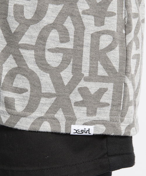 X-girl（エックスガール）の「HAZE LOGO ALL-OVER PRINT L/S TEE（Tシャツ/カットソー・レディース・ホワイト/アッシュ/ピンク・1/2）」の8枚目の写真