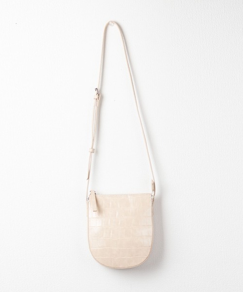 me+em select（ミームセレクト）の「クロコダイル柄ハーフムーンショルダーバッグ（ショルダーバッグ・レディース・ブラック/ダークブラウン/ベージュ/ブラウン/アイボリー・FREE）」の17枚目の写真