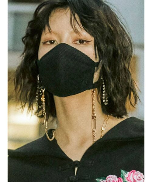 jouetie（ジュエティ）の「セーフティピンマスクチェーン（マスク・レディース・シルバー/ゴールド・FREE）」の2枚目の写真