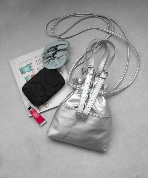 セール】バックルベルト 巾着 ショルダーバッグ（ショルダーバッグ