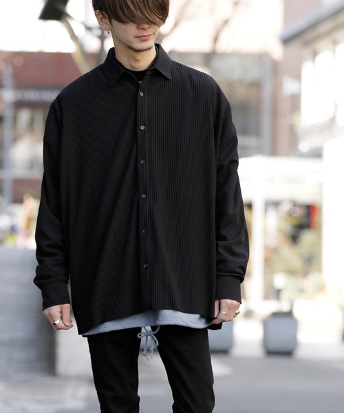 ADMIX/ATELIER SAB MEN(アドミックスアトリエサブメン)の「クレープ タック プリーツ コンビ シャツ セットアップ対応可(シャツ/ブラウス・メンズ・グレイッシュブルー/ブラック/グレイッシュベージュ/グレー・50/48)」の1枚目の写真