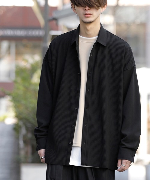 ADMIX/ATELIER SAB MEN(アドミックスアトリエサブメン)の「クレープ タック プリーツ コンビ シャツ セットアップ対応可(シャツ/ブラウス・メンズ・グレイッシュブルー/ブラック/グレイッシュベージュ/グレー・50/48)」の7枚目の写真