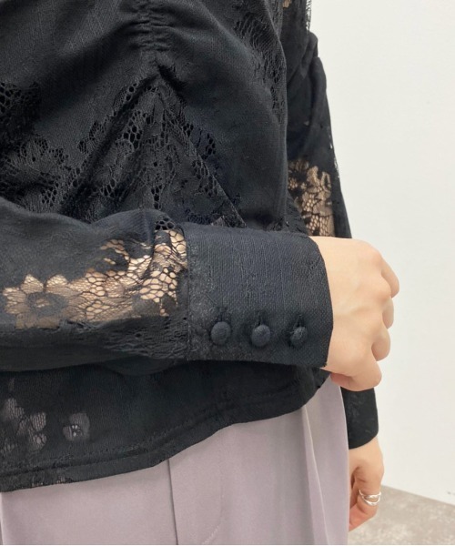apres jour mignon(アプレジュールミニョン)の「袖コンシャスレースブラウス 【ZOZOTOWN限定アイテム】(シャツ/ブラウス・レディース・ブラック/ブルー/オフホワイト・X-LARGE/フリー)」の13枚目の写真