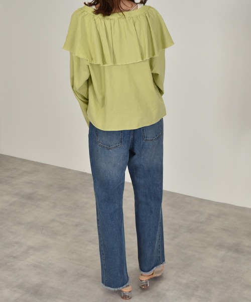 w closet(ダブルクローゼット)の「ラッフル衿ブラウス(シャツ/ブラウス・レディース・ホワイト/ライム/グレイッシュベージュ・FREE)」の18枚目の写真