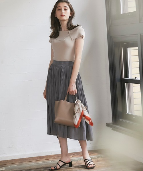 12Twelve Agenda(トゥエルブ アジェンダ)の「アシメオフショルフレンチスリーブニットプルオーバー(ニット/セーター・レディース・ベージュ/ミント/ブラック/オフホワイト/ワインレッド・M)」の17枚目の写真