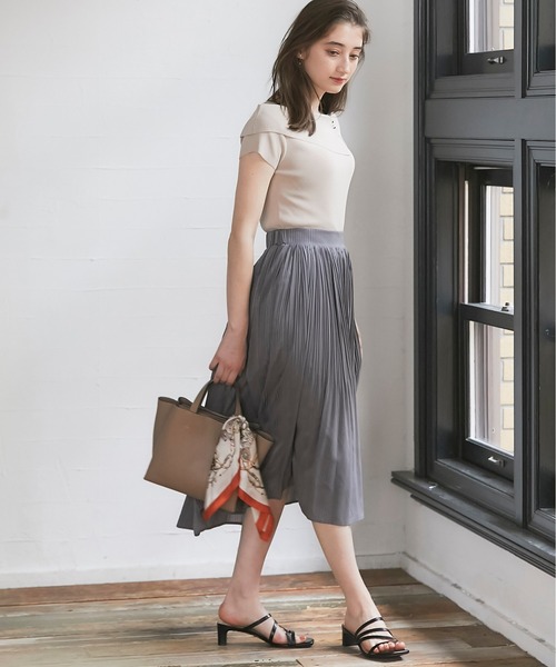 12Twelve Agenda(トゥエルブ アジェンダ)の「アシメオフショルフレンチスリーブニットプルオーバー(ニット/セーター・レディース・ベージュ/ミント/ブラック/オフホワイト/ワインレッド・M)」の13枚目の写真